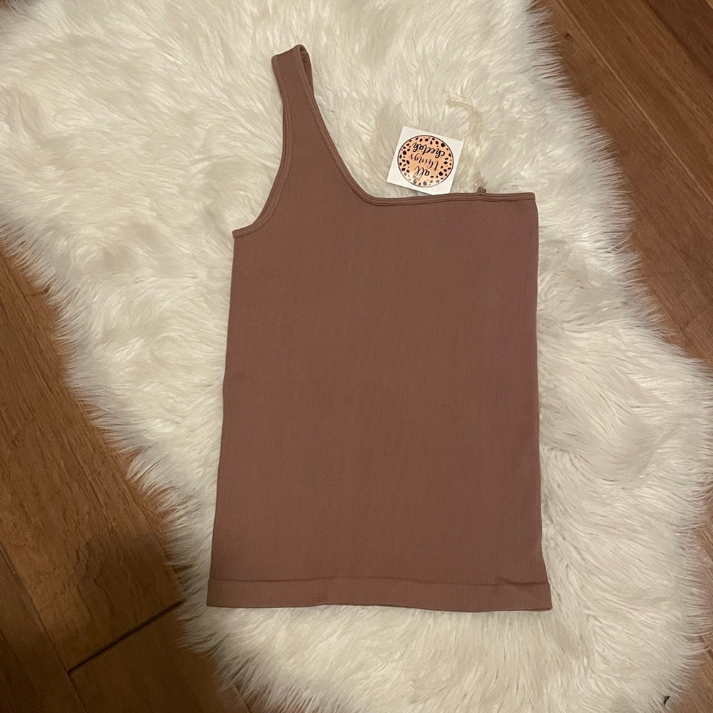 NWT One Shoulder Top
